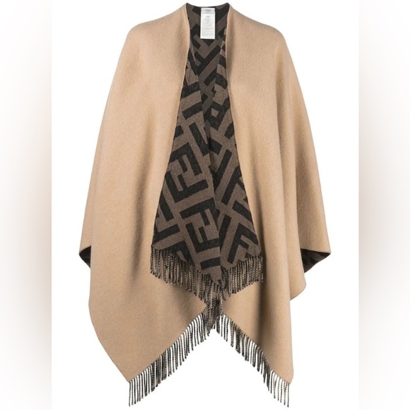 NWT Fendi FF Reversible Poncho - Picture 2 of 4